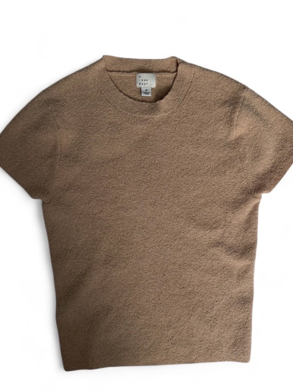 Short-Sleeve Textured Knit Top in Camel
